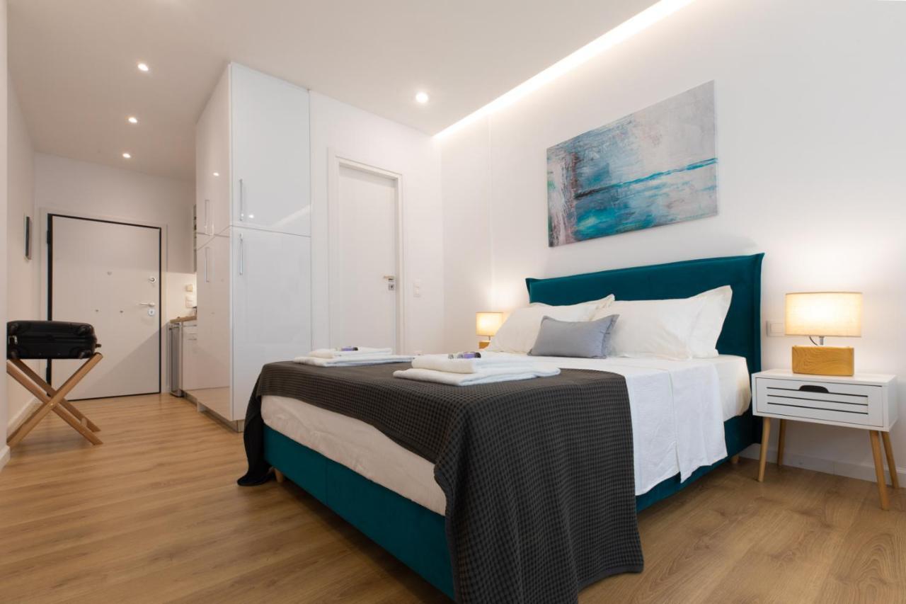 Minimal Apartment In Plaka Athens Ngoại thất bức ảnh