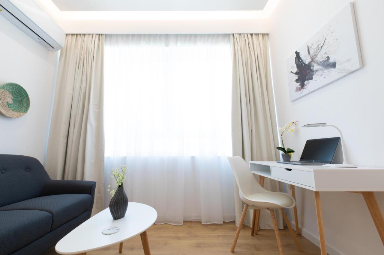 Minimal Apartment In Plaka Athens Ngoại thất bức ảnh
