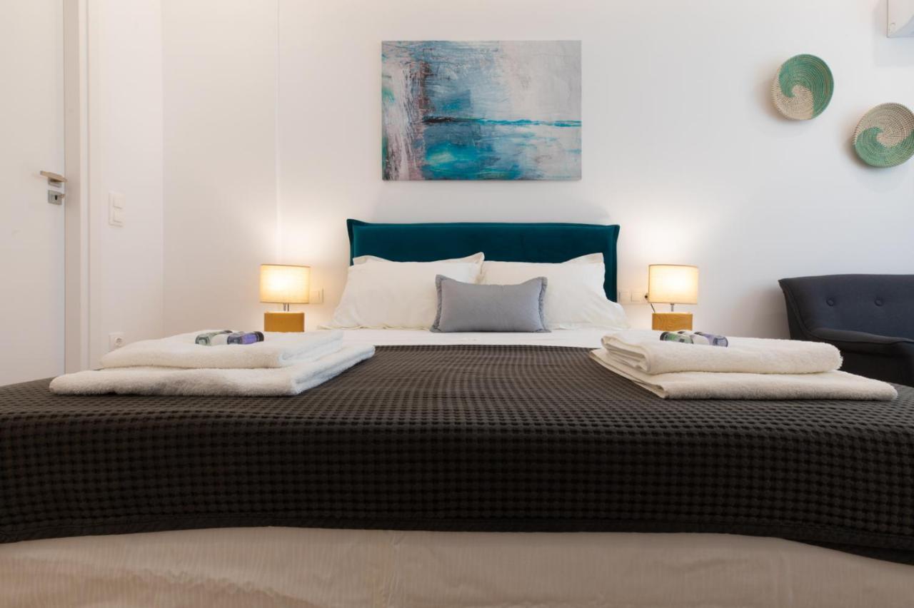 Minimal Apartment In Plaka Athens Ngoại thất bức ảnh