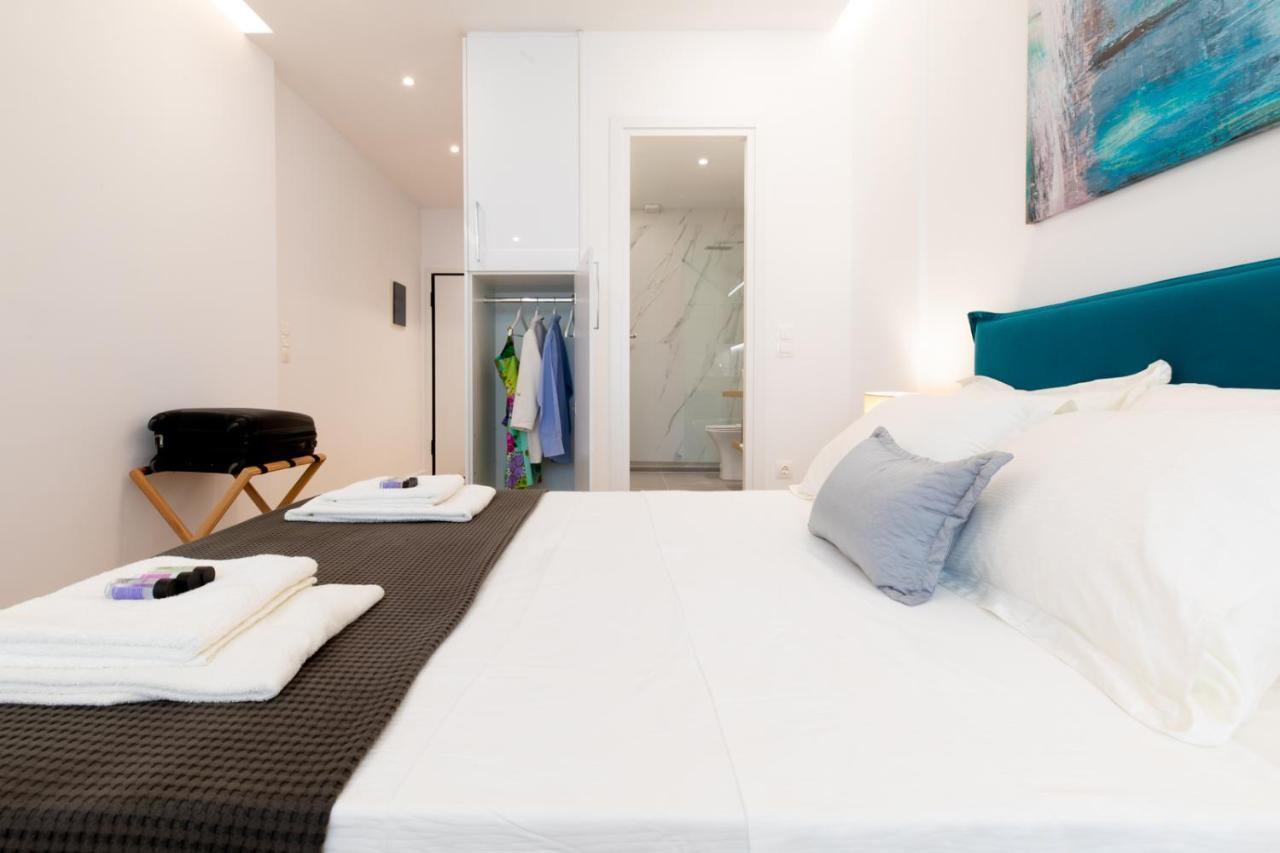 Minimal Apartment In Plaka Athens Ngoại thất bức ảnh