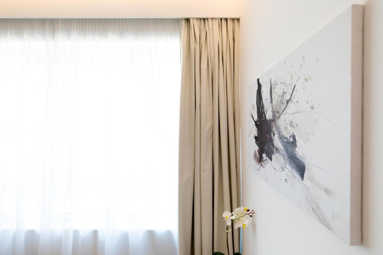 Minimal Apartment In Plaka Athens Ngoại thất bức ảnh
